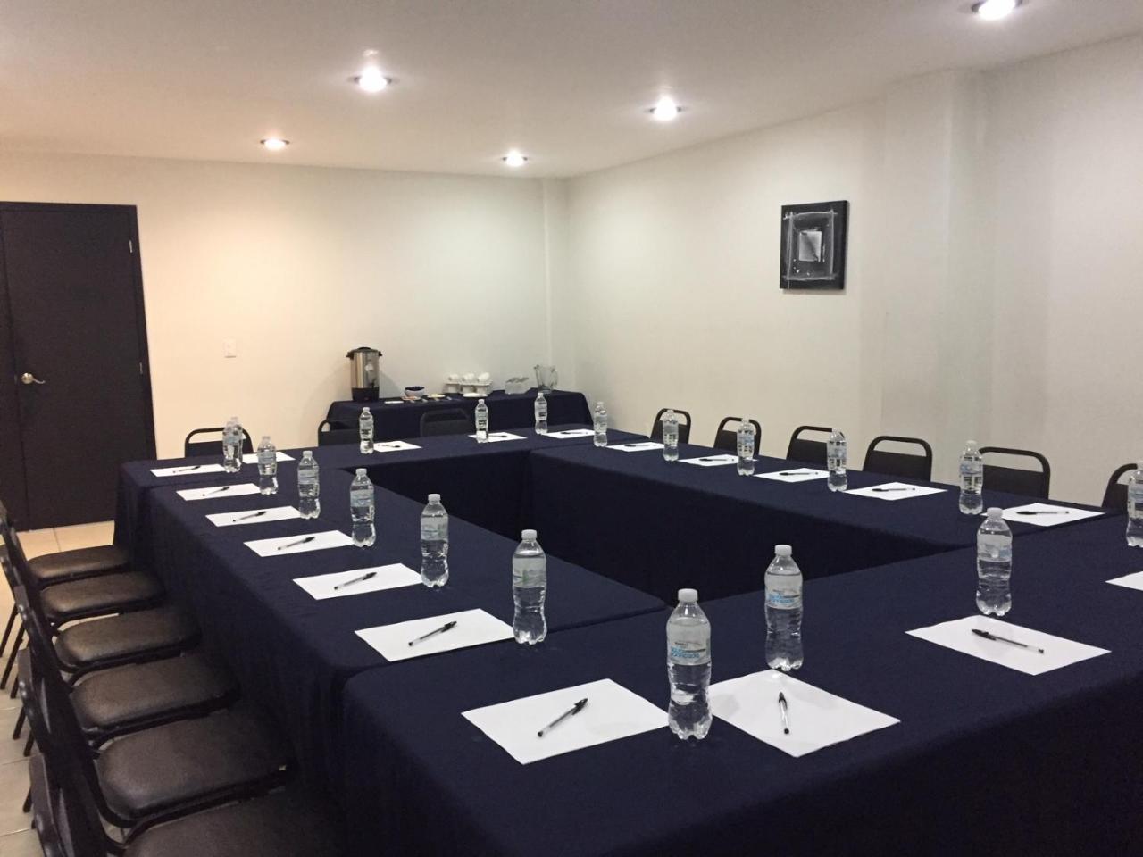 Hotel RS Suites Tuxtla Gutiérrez Exterior foto
